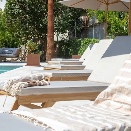 Residencia 24 - By Emerald Villa