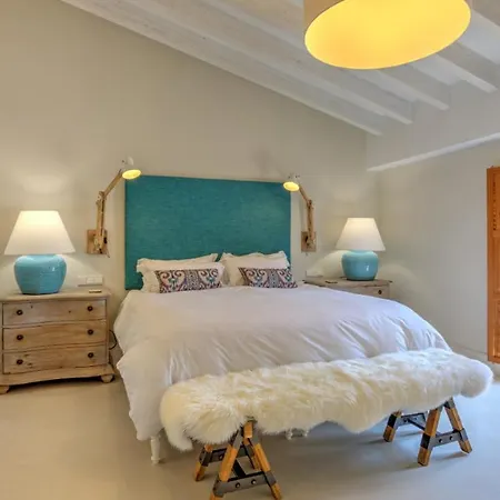 Residencia 24 - By Emerald