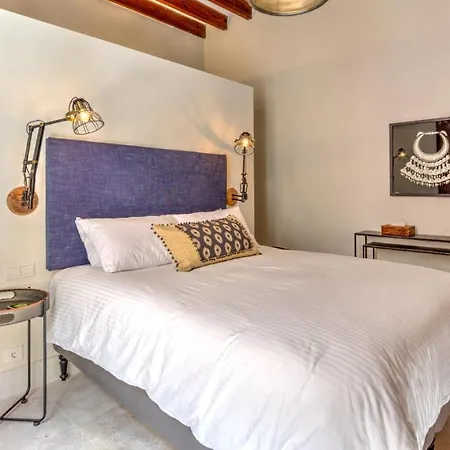 Residencia 24 - By Emerald Villa *